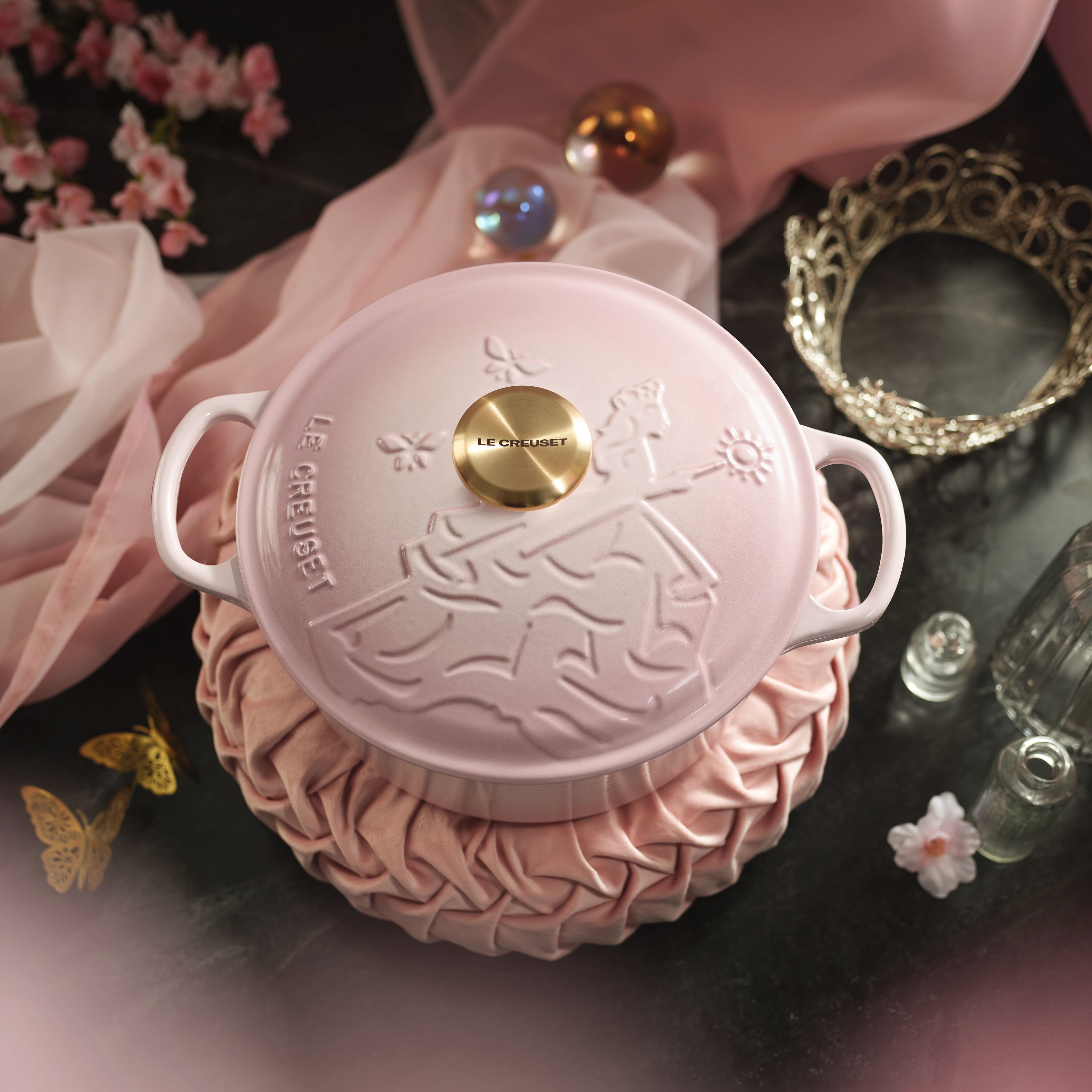 Le Creuset Wicked Collection Glinda